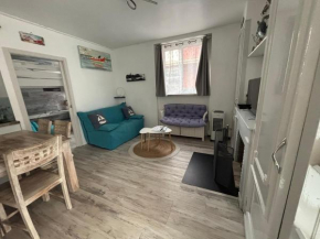 3 pieces avec terrasse entre plage et centre ville
